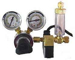 Milwaukee CO2 Regulator w/ Solenoid